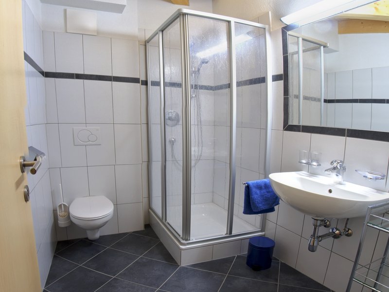 bath1.jpg